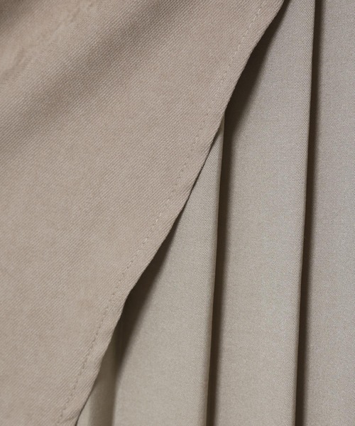 n'ee-ne（ネーネ）の「バックプリーツ　ツイルピーチ切替ブラウス（シャツ/ブラウス・レディース・ベージュ/ブラウン/ブラック/モカ/ミント・FREE）」の16枚目の写真