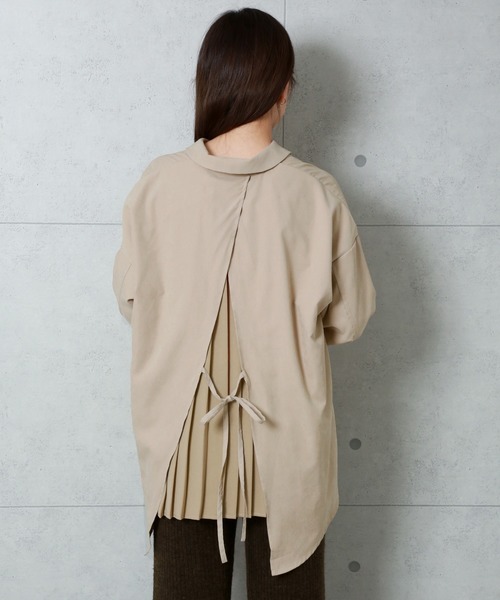 n'ee-ne（ネーネ）の「バックプリーツ　ツイルピーチ切替ブラウス（シャツ/ブラウス・レディース・ベージュ/ブラウン/ブラック/モカ/ミント・FREE）」の19枚目の写真