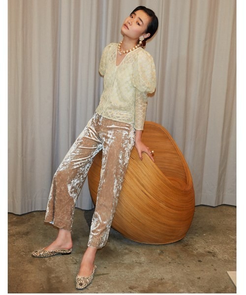 lily brown ロゴ付きラメトップス LILY BROWN ニット セーター ラメジャガードロゴニットトップス