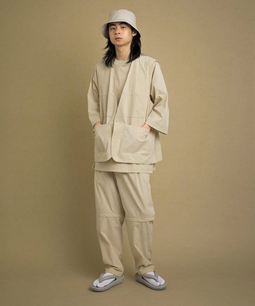 Uiscel（ユイセル）の「Uiscel　ドライマルチポケットベスト（ベスト・メンズ・ベージュ/ブラック/カーキ・ONE）」の16枚目の写真