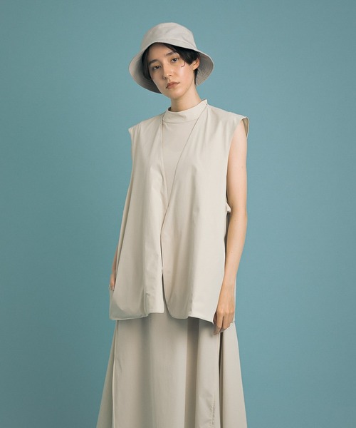 Uiscel（ユイセル）の「Uiscel　ドライマルチポケットベスト（ベスト・メンズ・ベージュ/ブラック/カーキ・ONE）」の8枚目の写真