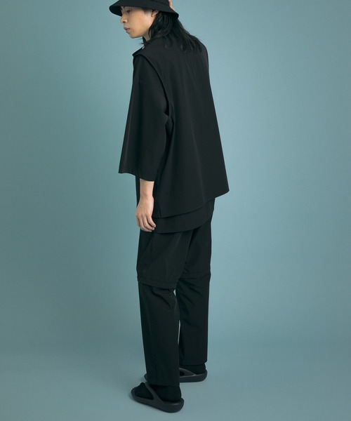 Uiscel（ユイセル）の「Uiscel　ドライマルチポケットベスト（ベスト・メンズ・ベージュ/ブラック/カーキ・ONE）」の17枚目の写真