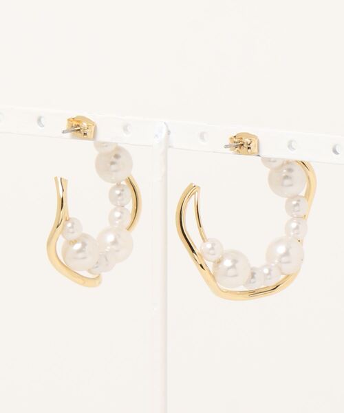 mou(モウ)の「ランダムパールウェーブCカーブピアス(ピアス(両耳用)・レディース・シルバー/ゴールド・FREE)」の10枚目の写真
