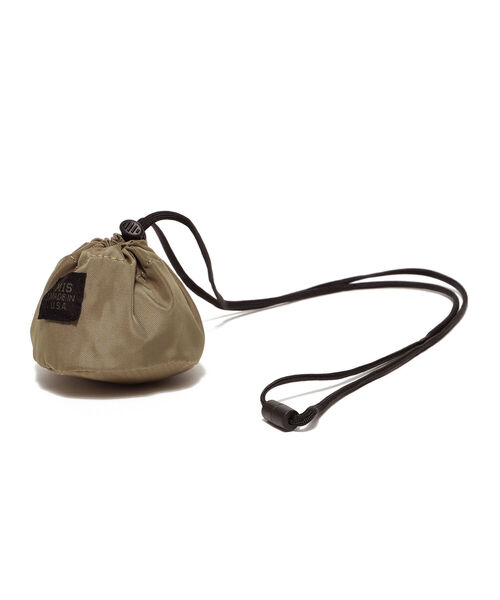 B:MING by BEAMS（ビーミングバイビームス）の「MIS x B:MING by BEAMS / 別注 ドローストリングポーチ（ボディバッグ/ウエストポーチ・メンズ・ブラック/グレー/オレンジ/タン・FREE）」の3枚目の写真