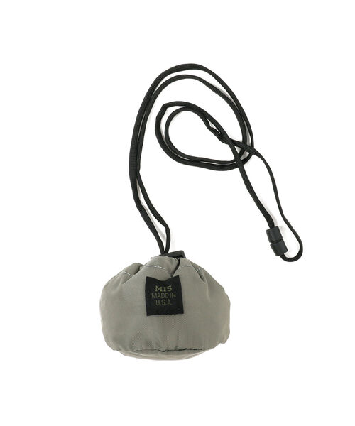 B:MING by BEAMS（ビーミングバイビームス）の「MIS x B:MING by BEAMS / 別注 ドローストリングポーチ（ボディバッグ/ウエストポーチ・メンズ・ブラック/グレー/オレンジ/タン・FREE）」の17枚目の写真