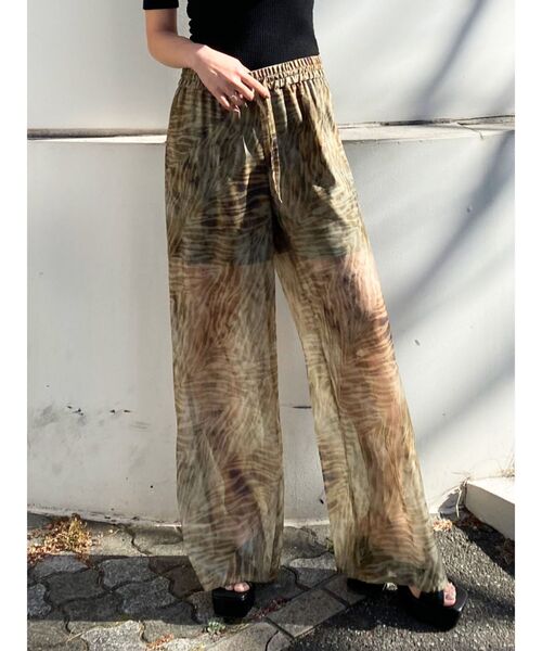 EMODA(エモダ)の「エアリールーズパンツ(その他パンツ・レディース・ブラック/パープル/その他/その他1・FREE)」の4枚目の写真