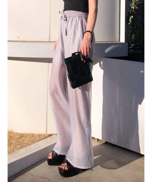 EMODA(エモダ)の「エアリールーズパンツ(その他パンツ・レディース・ブラック/パープル/その他/その他1・FREE)」の2枚目の写真