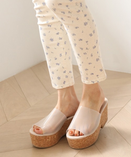 one after another NICE CLAUP（ワンアフターアナザーナイスクラップ）の「コルク厚底サンダル（サンダル・レディース・ホワイト系その他/ラメ・M/S/L/LL）」の10枚目の写真