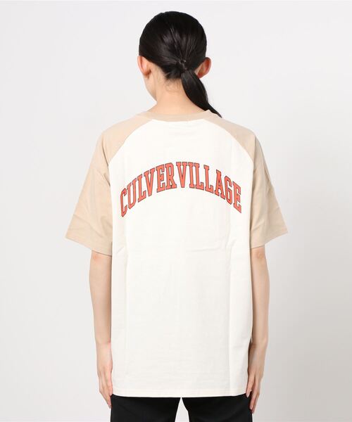 WEGO（ウィゴー）の「WEGO/ラグラングラフィックビッグシルエットTシャツ（Tシャツ/カットソー・レディース・ダークグリーン/ブラック/イエロー/サックスブルー/ブラック系その他/グリーン/ネイビー/ベージュ/その他2/その他1・MEDIUM/SMALL）」の20枚目の写真