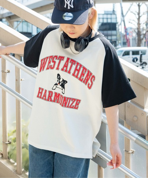 WEGO（ウィゴー）の「WEGO/ラグラングラフィックビッグシルエットTシャツ（Tシャツ/カットソー・レディース・ダークグリーン/ブラック/イエロー/サックスブルー/ブラック系その他/グリーン/ネイビー/ベージュ/その他2/その他1・MEDIUM/SMALL）」の3枚目の写真
