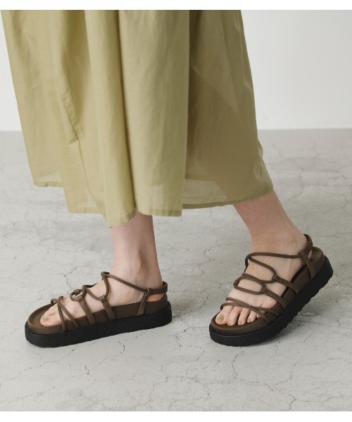 AZUL by moussy(アズールバイマウジー)の「CORD CROSS SANDALS/コードクロスサンダル(サンダル・レディース・ブラック/カーキ・MEDIUM/LARGE/SMALL)」の14枚目の写真