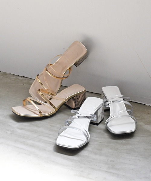 NOFALL(ノーフォール)の「クリア×メタリックストラップ デザインヒールサンダル(サンダル・レディース・ホワイト/ブラック/ダークブラウン/ベージュ・LL/3L/SS/S/M/L)」の15枚目の写真