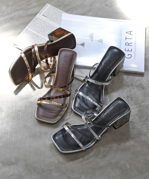 NOFALL(ノーフォール)の「クリア×メタリックストラップ デザインヒールサンダル(サンダル・レディース・ホワイト/ブラック/ダークブラウン/ベージュ・LL/3L/SS/S/M/L)」の17枚目の写真