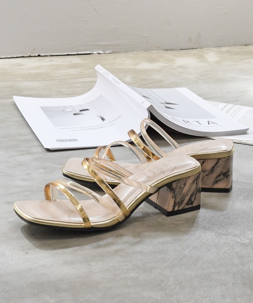 NOFALL(ノーフォール)の「クリア×メタリックストラップ デザインヒールサンダル(サンダル・レディース・ホワイト/ブラック/ダークブラウン/ベージュ・LL/3L/SS/S/M/L)」の20枚目の写真