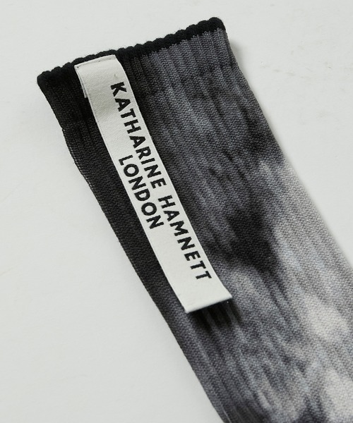 KATHARINE HAMNETT LONDON （キャサリンハムネットロンドン）の「KATHARINE HAMNETT LONDON/キャサリンハムネットロンドン Tie dye pattern socks（ソックス/靴下・メンズ・ブラック/ブルー・FREE/25-27CM）」の8枚目の写真