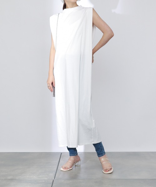 COLONY 2139（コロニートゥーワンスリーナイン）の「《抗菌・防臭》【SMART COLLECTION】ハイネックノースリーブワンピース（ワンピース・レディース・オフホワイト/ブラック・FREE）」の8枚目の写真