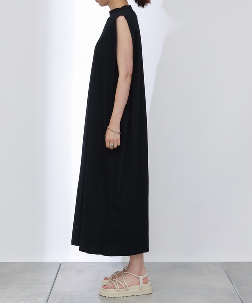 COLONY 2139（コロニートゥーワンスリーナイン）の「《抗菌・防臭》【SMART COLLECTION】ハイネックノースリーブワンピース（ワンピース・レディース・オフホワイト/ブラック・FREE）」の18枚目の写真