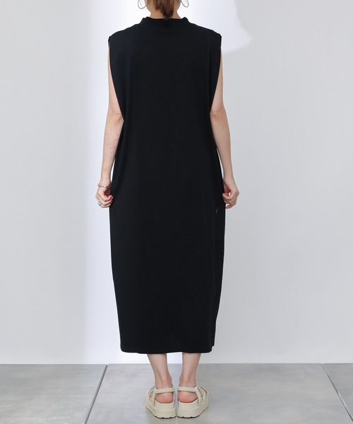 COLONY 2139（コロニートゥーワンスリーナイン）の「《抗菌・防臭》【SMART COLLECTION】ハイネックノースリーブワンピース（ワンピース・レディース・オフホワイト/ブラック・FREE）」の19枚目の写真