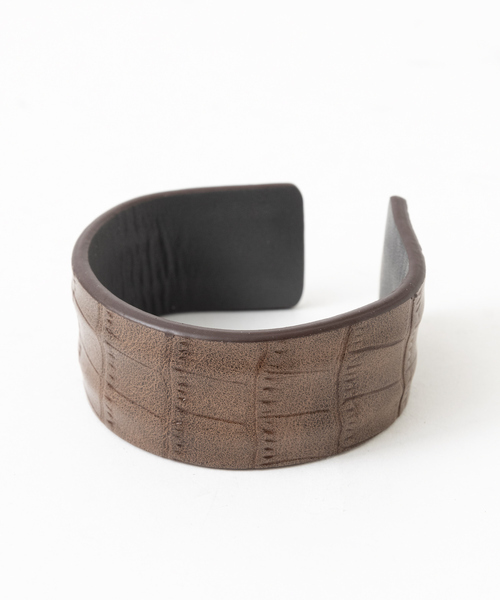 【セール】レザーバングル（バングル/リストバンド）｜qualite（カリテ）