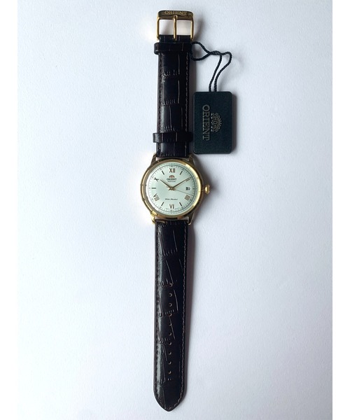 ORIENT（オリエント）の「オリエント/ORIENT オートマチック スキップ ローマレザー（アナログ腕時計・メンズ・ゴールド/シルバー・FREE）」の4枚目の写真