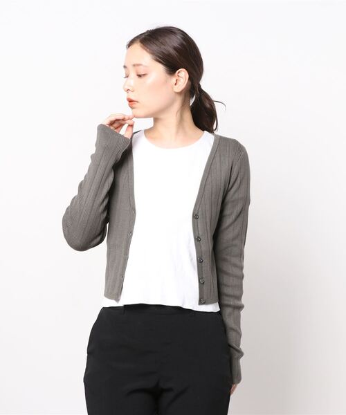 Guess（ゲス）の「Camille V-Neck Cardigan（カーディガン/ボレロ・レディース・チャコールグレー/ライトブラウン・X-SMALL/SMALL/MEDIUM）」の3枚目の写真