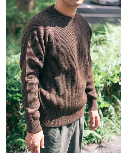 Vincent et Mireille（バンソンエミレイユ）の「「VINCENT ET MIREILLE ヴァンソン　エ ミレイユ」メンズ 8ゲージ畦ニット クルーネックセーター（ニット/セーター・メンズ・ホワイト/ブラック/ネイビー/ライム/ダークブラウン/グレー/ナチュラル/チャコールグレー/レッド/ダークグリーン・40/42/44/38）」の6枚目の写真