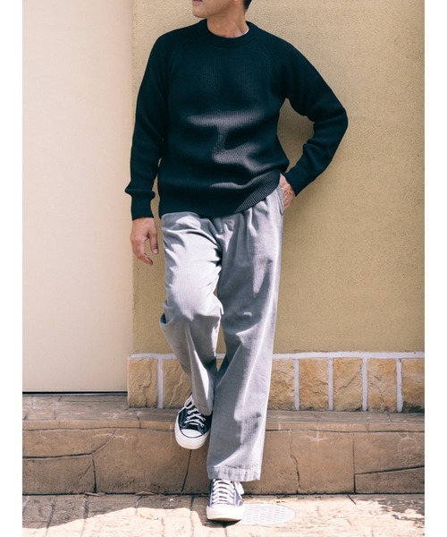 Vincent et Mireille（バンソンエミレイユ）の「「VINCENT ET MIREILLE ヴァンソン　エ ミレイユ」メンズ 8ゲージ畦ニット クルーネックセーター（ニット/セーター・メンズ・ホワイト/ブラック/ネイビー/ライム/ダークブラウン/グレー/ナチュラル/チャコールグレー/レッド/ダークグリーン・40/42/44/38）」の3枚目の写真