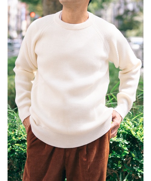 Vincent et Mireille（バンソンエミレイユ）の「「VINCENT ET MIREILLE ヴァンソン　エ ミレイユ」メンズ 8ゲージ畦ニット クルーネックセーター（ニット/セーター・メンズ・ホワイト/ブラック/ネイビー/ライム/ダークブラウン/グレー/ナチュラル/チャコールグレー/レッド/ダークグリーン・40/42/44/38）」の14枚目の写真