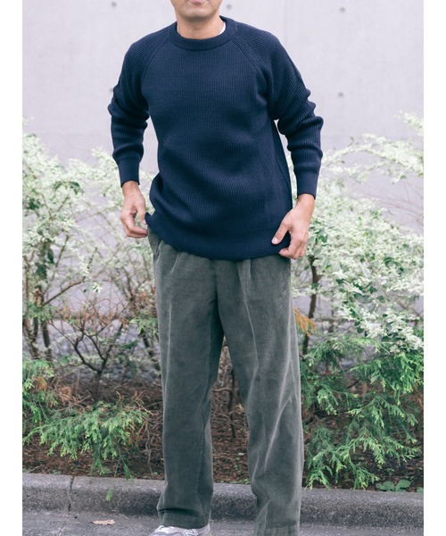 Vincent et Mireille（バンソンエミレイユ）の「「VINCENT ET MIREILLE ヴァンソン　エ ミレイユ」メンズ 8ゲージ畦ニット クルーネックセーター（ニット/セーター・メンズ・ホワイト/ブラック/ネイビー/ライム/ダークブラウン/グレー/ナチュラル/チャコールグレー/レッド/ダークグリーン・40/42/44/38）」の21枚目の写真