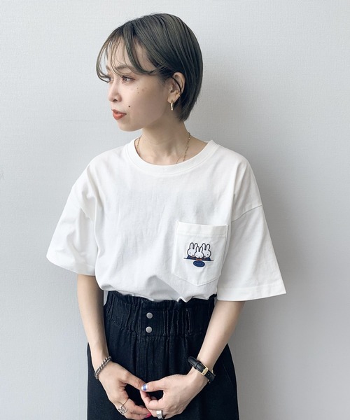 studio CLIP(スタディオクリップ)の「缶筒ケース付き刺繍ポケットTシャツ〔Dick Brunaコラボ〕(Tシャツ/カットソー・レディース・その他1/その他2/その他3・FREE)」の1枚目の写真