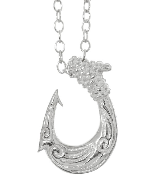 blackdia by 7JEWELRY(ブラックダイヤバイセブンジュエリー)の「blackdia フィッシュフックネックレス(ネックレス・メンズ・ゴールド/シルバー・FREE)」の3枚目の写真