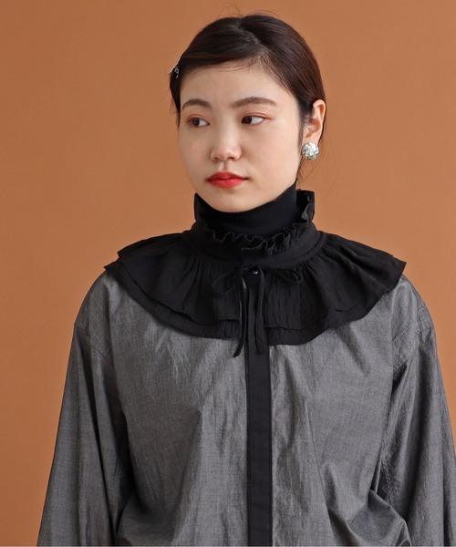 Malle（マル）の「malle ローンワッシャー　フリル付け衿（付け襟・レディース・ブラック/キナリ/ライトベージュ・FREE）」の13枚目の写真