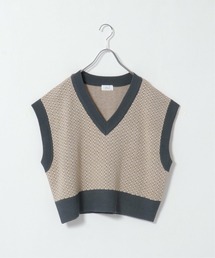 レトロ柄ニットベスト