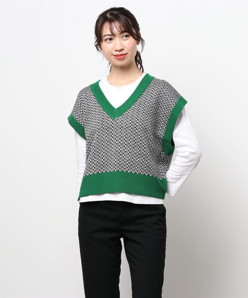 notch.（ノッチ）の「レトロ柄ニットベスト（ベスト・レディース・ブラック/ベージュ/ネイビー・M）」の11枚目の写真