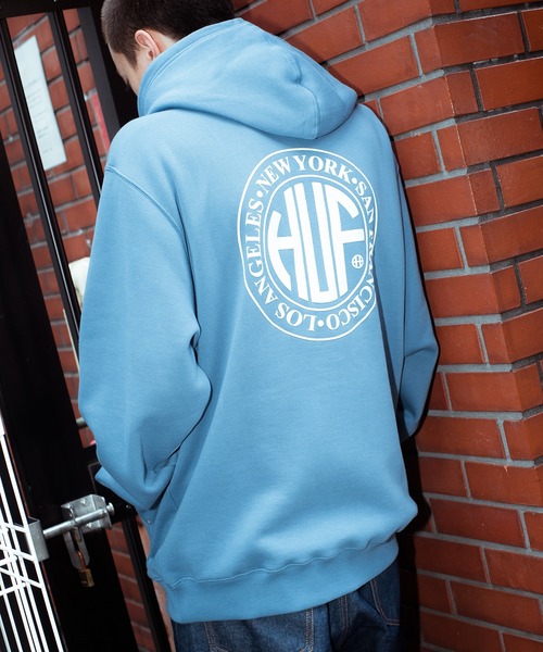 HUF（ハフ）の「REGIONAL PUFF HOODIE / HUF プリント フード