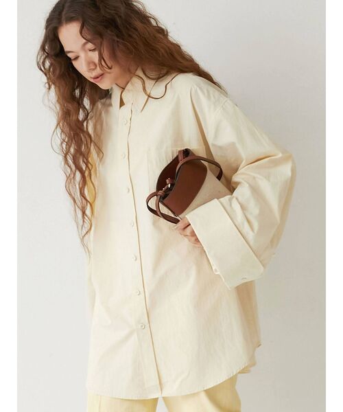 Ungrid（アングリッド）の「フェイクレザーコンビショルダーバッグ（ショルダーバッグ・レディース・ブラック/ブラウン・FREE）」の3枚目の写真