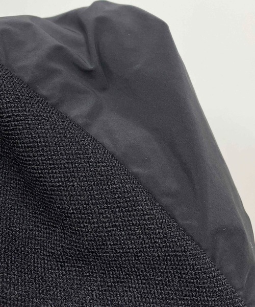 HERENCIA(ヘレンチア)の「袖シャーリングカットワンピース(ワンピース・レディース・ブラック・M)」の17枚目の写真