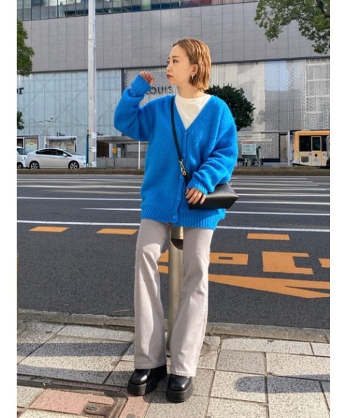 SLY（スライ）の「JERRY HW FLARE PT-E ハイウエストフレア デニムパンツ（デニムパンツ・レディース・グレー・23inch/24inch/25inch/26inch）」の21枚目の写真