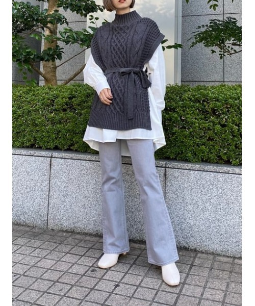 SLY（スライ）の「JERRY HW FLARE PT-E ハイウエストフレア デニムパンツ（デニムパンツ・レディース・グレー・23inch/24inch/25inch/26inch）」の17枚目の写真