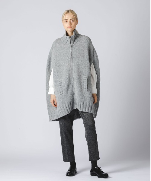 新品タグ付⭐︎mizuiro ind ミズイロインド リブニットセーター グレー mizuiroind（ミズイロインド）の「mizuiro ind ローゲージニットケープ