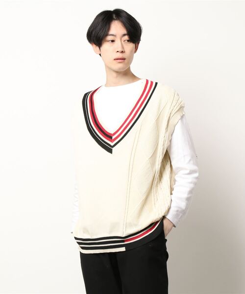 ＪＵＧＬＡＮＳ（ユグランス）の「【RINGS】ラインリブVネックベスト（ベスト・メンズ・ホワイト/ベージュ/ブラック・L/M）」の2枚目の写真