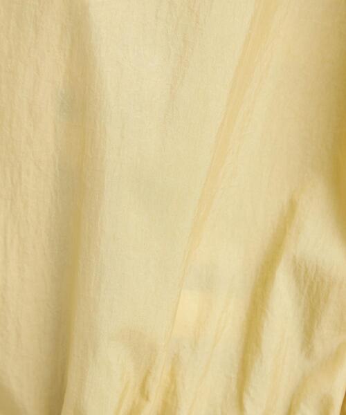 green label relaxing(グリーンレーベルリラクシング)の「エアリー フード ブルゾン -撥水-(ナイロンジャケット・レディース・ベージュ/イエロー/ネイビー・38/36)」の21枚目の写真