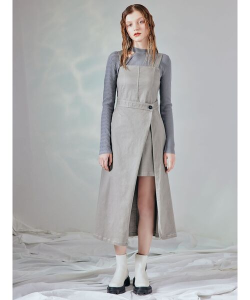 MURUA（ムルーア）の「レイヤードショルダーカットニット（ニット/セーター・レディース・ブラック/ベージュ/ライトブルー/アイボリー・FREE）」の6枚目の写真