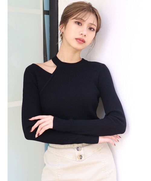 MURUA（ムルーア）の「レイヤードショルダーカットニット（ニット/セーター・レディース・ブラック/ベージュ/ライトブルー/アイボリー・FREE）」の11枚目の写真