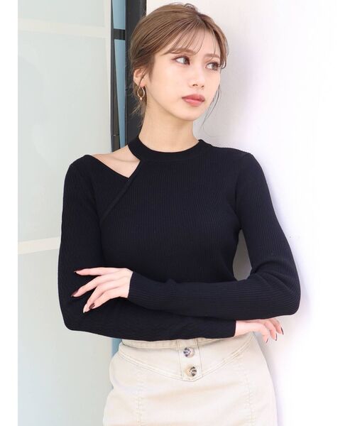 MURUA（ムルーア）の「レイヤードショルダーカットニット（ニット/セーター・レディース・ブラック/ベージュ/ライトブルー/アイボリー・FREE）」の12枚目の写真