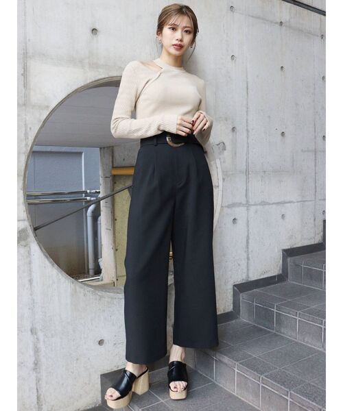 MURUA（ムルーア）の「レイヤードショルダーカットニット（ニット/セーター・レディース・ブラック/ベージュ/ライトブルー/アイボリー・FREE）」の17枚目の写真