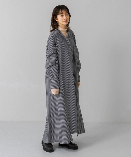 KBF(ケイビーエフ)の「ストライプシャツワンピース(ワンピース・レディース・ブラック/ブラウン/グリーン系その他・ONE)」の4枚目の写真