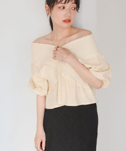 BeAMS DOT（ビームスドット）の「【WEB限定】BeAMS DOT/ オフショル ストライプブラウス（シャツ/ブラウス・レディース・ブラック/オレンジ/パープル系その他5・FREE）」の5枚目の写真