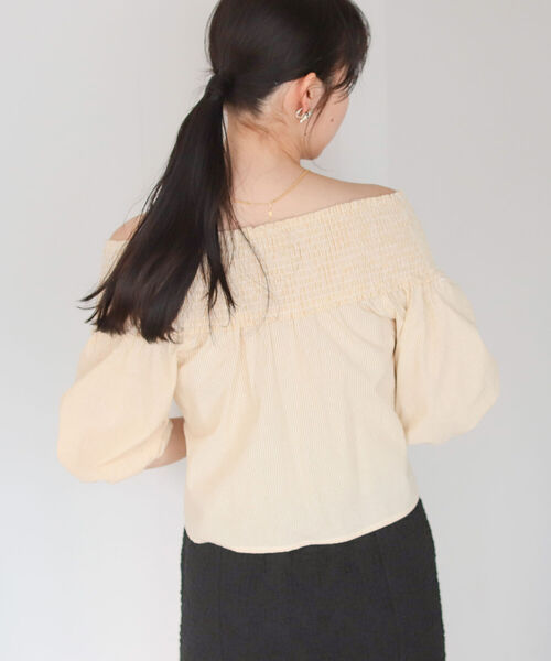 BeAMS DOT（ビームスドット）の「【WEB限定】BeAMS DOT/ オフショル ストライプブラウス（シャツ/ブラウス・レディース・ブラック/オレンジ/パープル系その他5・FREE）」の6枚目の写真