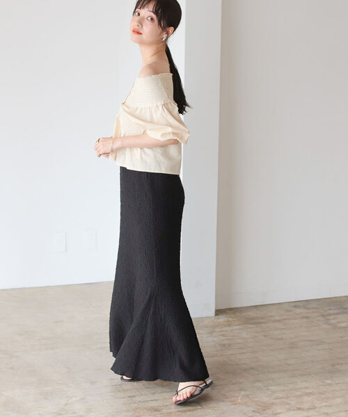 BeAMS DOT（ビームスドット）の「【WEB限定】BeAMS DOT/ オフショル ストライプブラウス（シャツ/ブラウス・レディース・ブラック/オレンジ/パープル系その他5・FREE）」の10枚目の写真